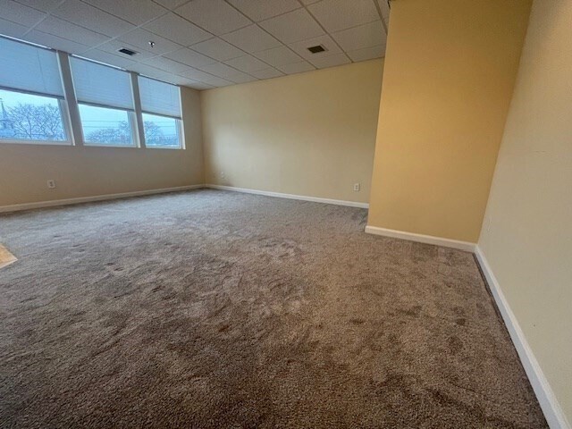 Building Photo - 12 New Zealand Rd