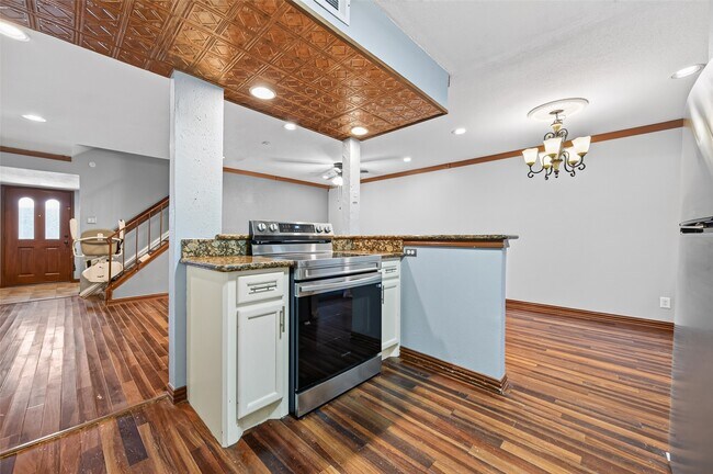 Building Photo - 14515 Wunderlich Dr