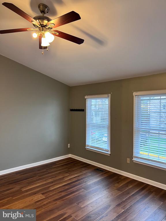 Building Photo - 7783 Black Horse Ct