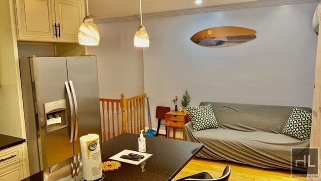 Building Photo - Modern 2 bedroom apartment in Maspeth