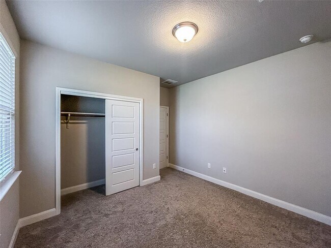 Building Photo - 9119 Margaret Jewel Ln