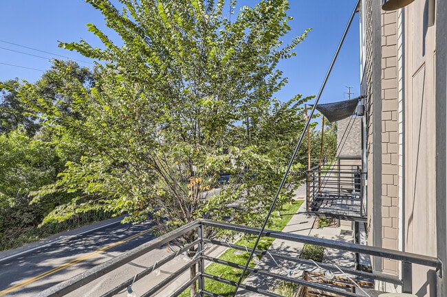 balcony - 5563 W 10th Ave