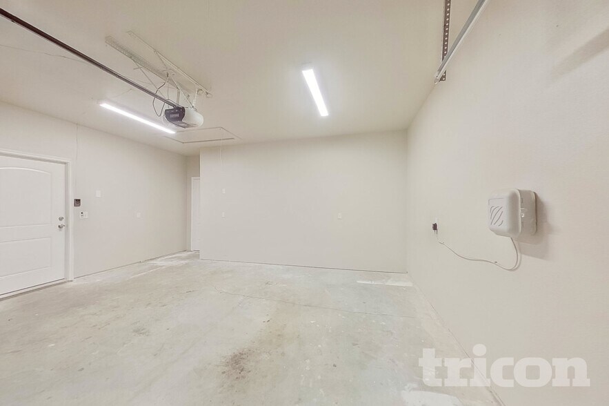 Building Photo - 1617 Baugh St