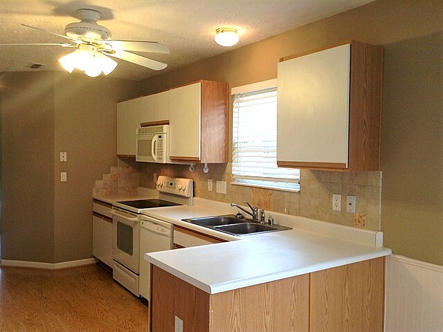 Building Photo - 7783 Haverhill Ln