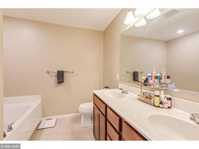 Building Photo - 5149 95th Way N