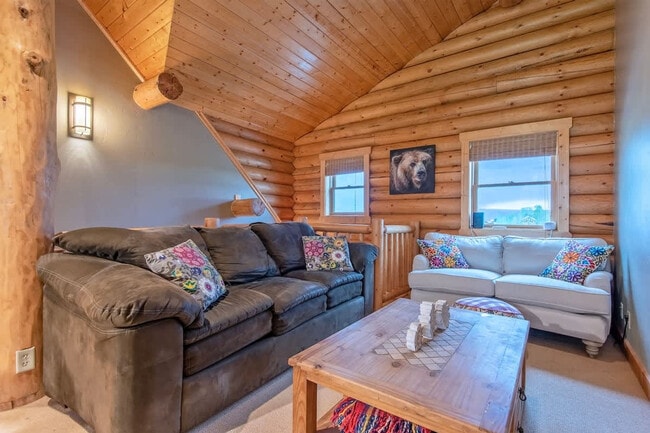 Building Photo - 2477 Middle Teton Rd