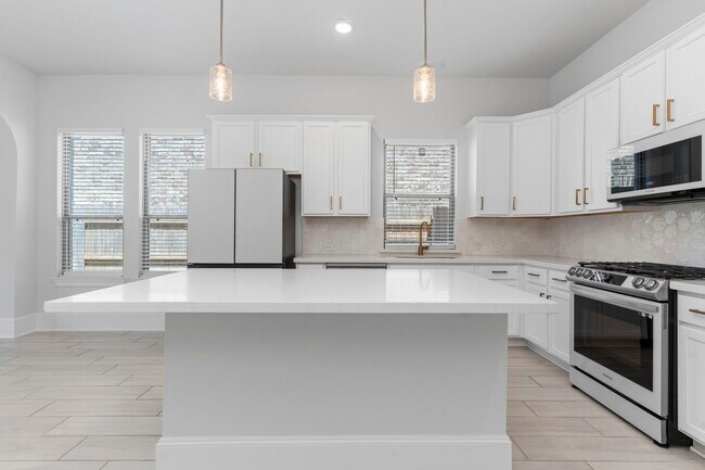 Building Photo - 7019 Winterberry Gln Ln