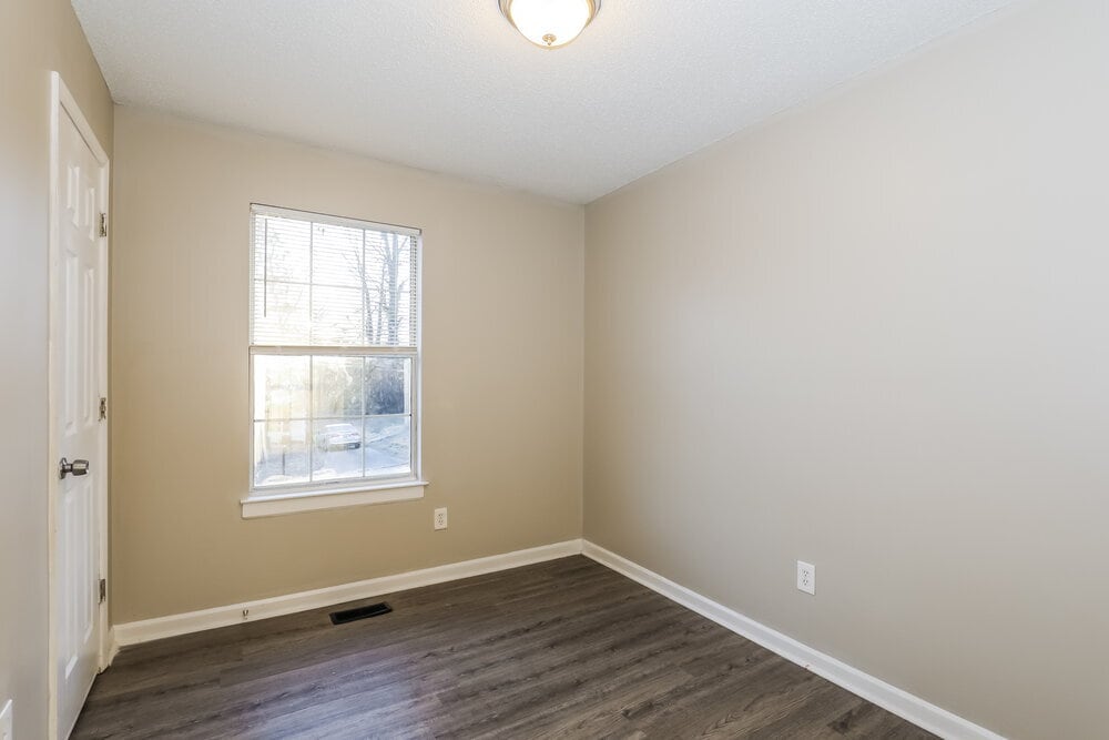 Building Photo - 3467 Meadowland Pl SW