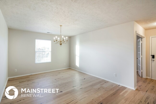 Building Photo - 2846 Meadow Gln