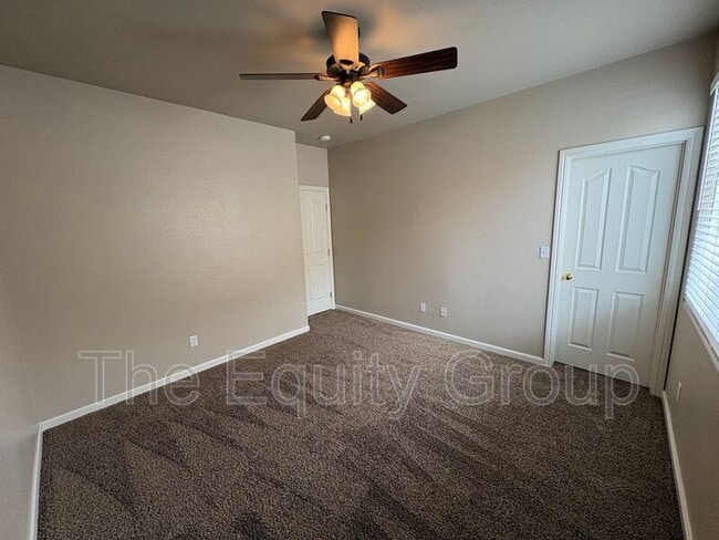 Building Photo - 1249 N Julieann St