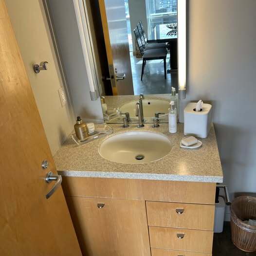 Building Photo - 221 E College St