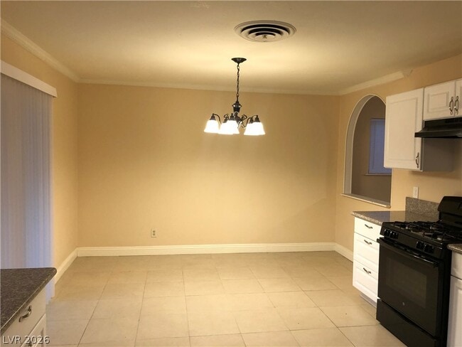 Building Photo - 2924 Black Forest Dr