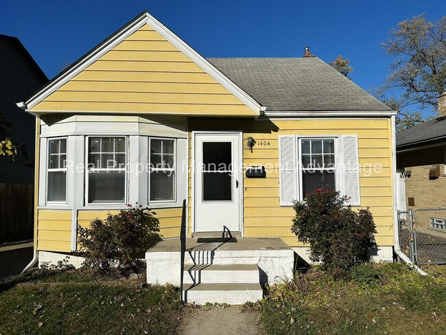 Primary Photo - Ferndale Charm Close to Everything - Bay W...