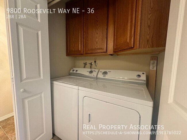Building Photo - 9800 Roosevelt Way NE