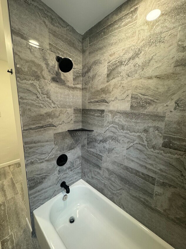 New Tub/shower - 2201 Coral St