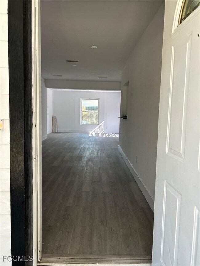 Building Photo - 3835 Arlington St