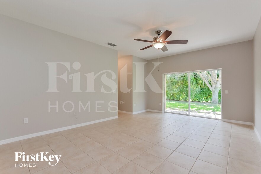 Building Photo - 4087 Fitzroy Reef Dr