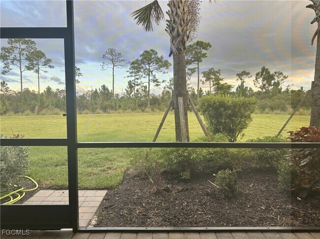 Building Photo - 43800 Blue Heron Ln