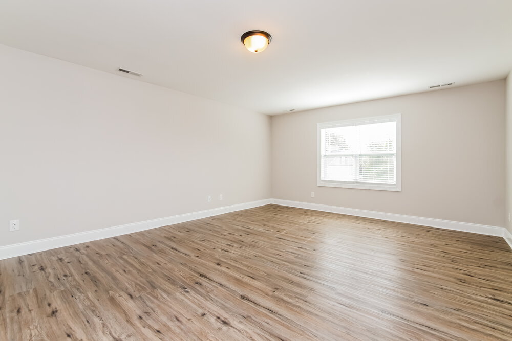 Building Photo - 45 Oakton Dr