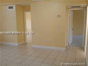 Building Photo - 2735 W 62nd St