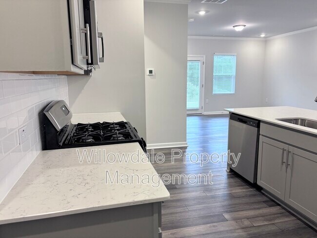 Building Photo - 913 Aspen Pointe Trl