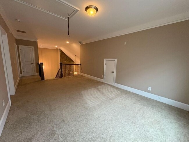 Building Photo - 3720 Kennent Square