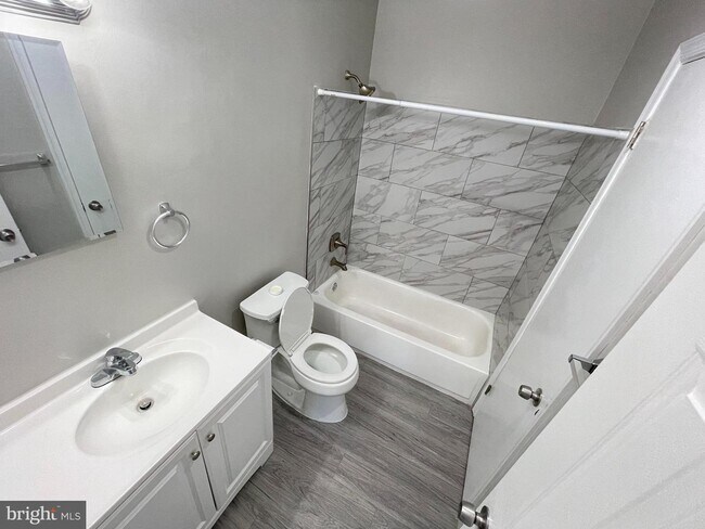 Building Photo - 7994 Audubon Ave