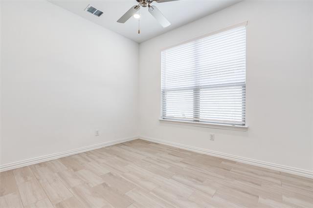 Building Photo - 8129 Lindheimer Ln