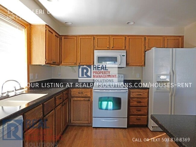 Building Photo - 1902 Valeri Dr