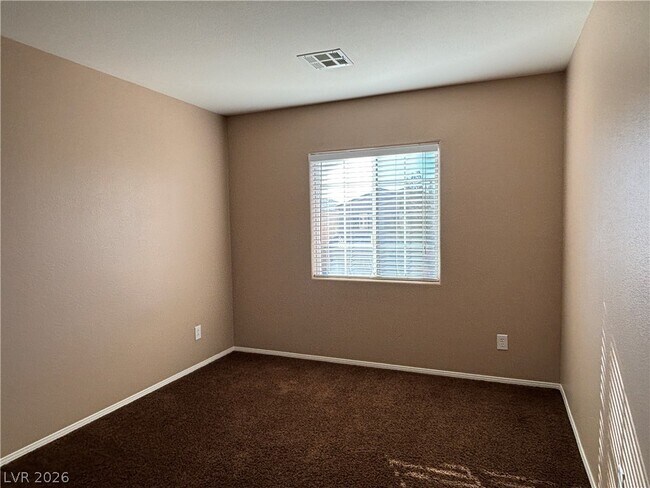 Building Photo - 9012 Vintage Wine Ave