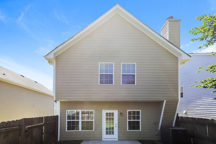 Building Photo - 5210 Cedar Shoals Dr