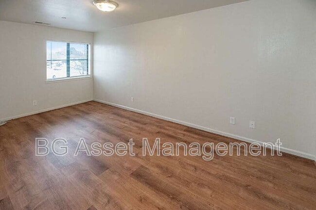 Building Photo - 14349 San Pablo Ave