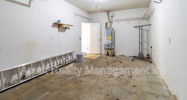 Building Photo - 4400 Northgate Dr