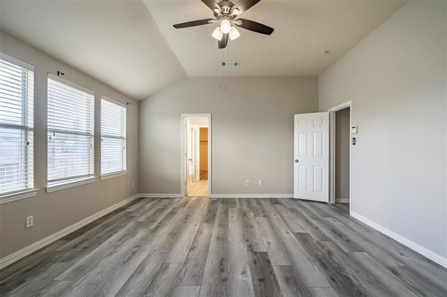 Building Photo - 1528 Canary Dr