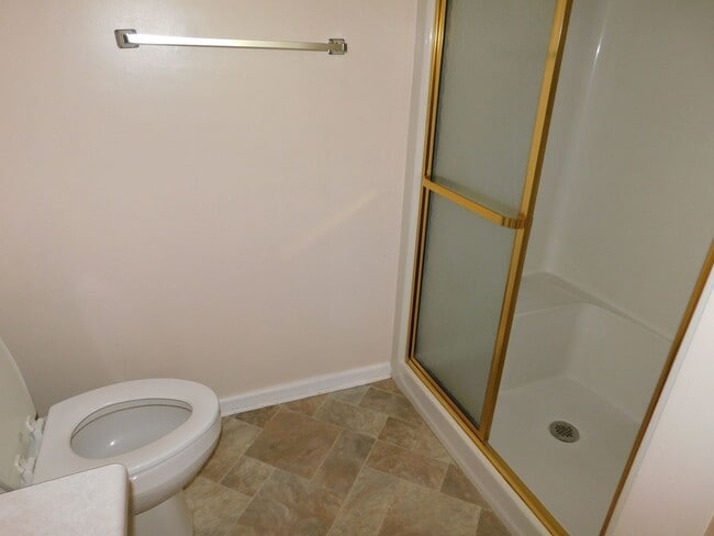 Building Photo - 3 Bedroom Home in Pebble Creek Subdivision
