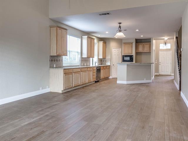 Building Photo - 2501 Del Largo Way