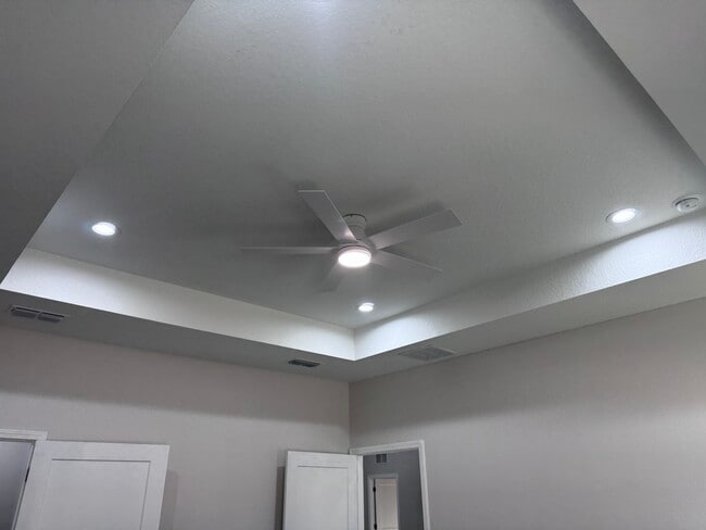 Building Photo - 3715 SW 176th St