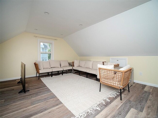 Building Photo - 30 Seaview Ave