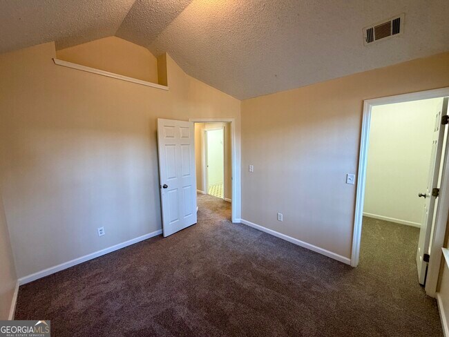 Building Photo - 260 Windscape Dr