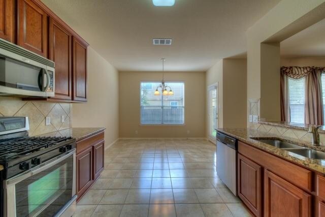 Building Photo - 13621 Oystercatcher Dr