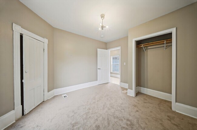 Building Photo - 315 Blair Ave