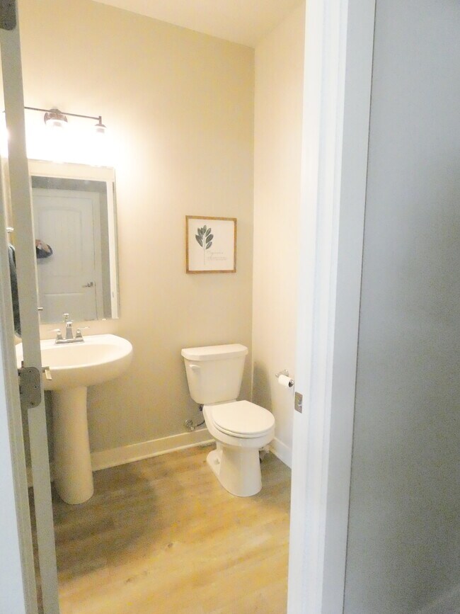 Building Photo - 2804 Kincheloe Ct