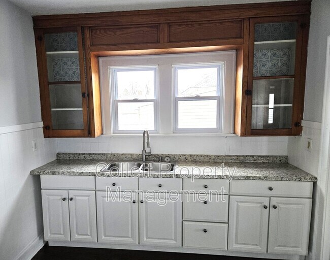 Building Photo - 11512 Tonsing Dr