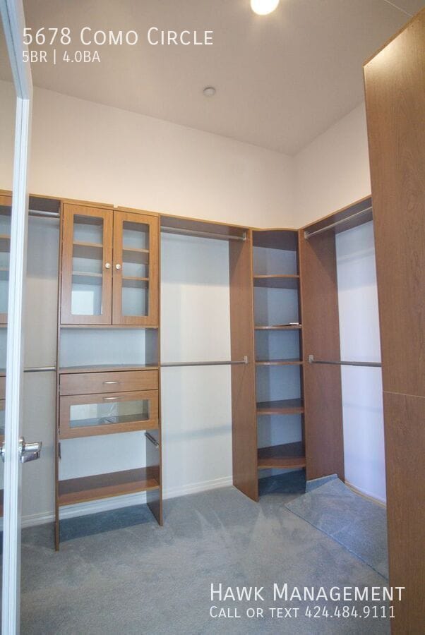 Building Photo - 5678 Como Cir