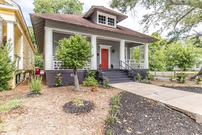 Building Photo - 1475 3rd St