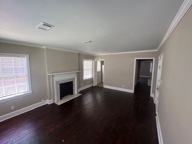 Building Photo - 607 Edmondson Ave