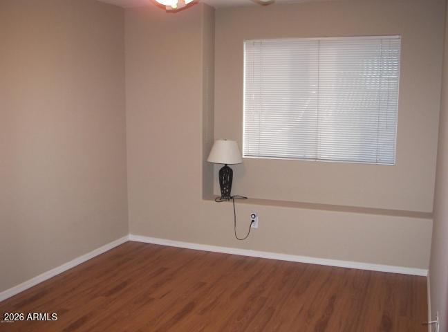 Building Photo - 3032 E Wahalla Ln