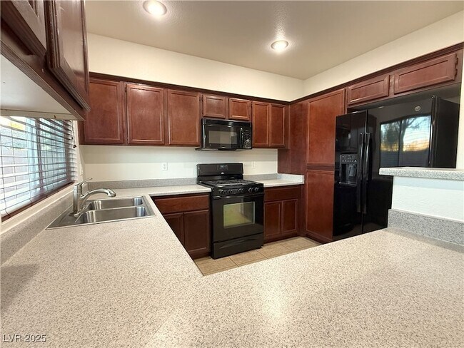 Building Photo - 1026 Appaloosa Hills Ave