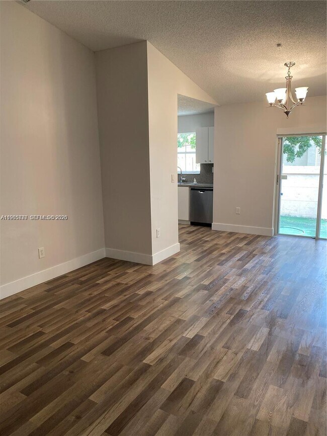 Building Photo - 14117 N Forest Oak Cir