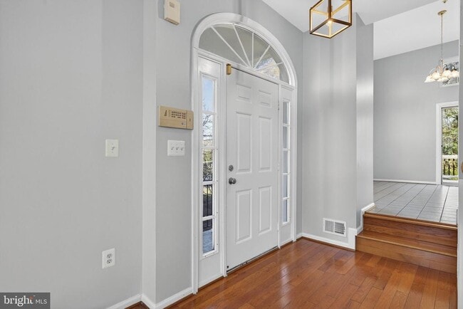 Building Photo - 2901 Mainstone Dr